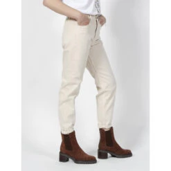 Jean Mom Ankle Beige Femme - Calvin Klein -Le Dressing Parfait jean mom ankle beige femme calvin klein 2