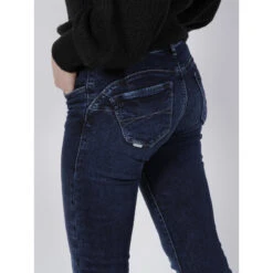 Jean Skinny Wonder 30 Bleu Marine Femme - Salsa -Le Dressing Parfait jean skinny wonder 30 bleu marine femme salsa 3