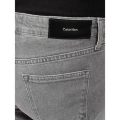 Jean Slim Mid-rise Denim Gris Femme - Calvin Klein -Le Dressing Parfait jean slim mid rise denim gris femme calvin klein 3