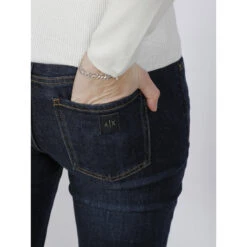 Jeans Skinny Indigo Bleu Marine Femme - Armani Exchange -Le Dressing Parfait jeans skinny indigo bleu marine femme armani exchange 3