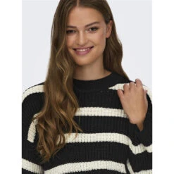 Pull à Rayures Justy Noir Blanc Femme - Jacqueline De Yong -Le Dressing Parfait pull a rayures justy noir blanc femme jacqueline de yong 2