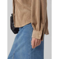Surchemise Sascha Corduroy Marron Femme - Vero Moda -Le Dressing Parfait surchemise sascha corduroy marron femme vero moda 3