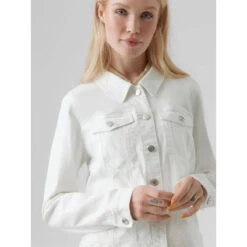 Veste En Jean Wild Soya Blanc Femme - Vero Moda -Le Dressing Parfait veste en jean wild soya blanc femme vero moda 2