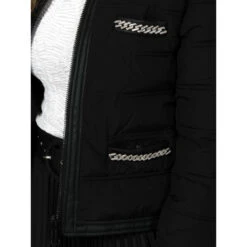 Veste Matelassée Irene Chain Jacket Noir Femme - Guess -Le Dressing Parfait veste matelassee irene chain jacket noir femme guess 3