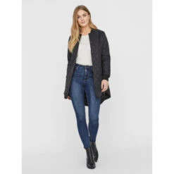 Veste Matelassée Mi-saison Hayle Noir Femme - Vero Moda -Le Dressing Parfait veste matelassee mi saison hayle noir femme vero moda 2